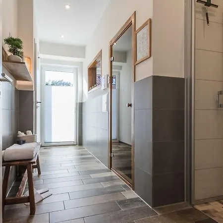 5 Sterne-ferienhaus Eisvogel Am Mit Sauna Und Kamin * Krakow am See