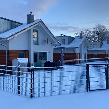 5 Sterne-ferienhaus Eisvogel Am Mit Sauna Und Kamin Krakow am See